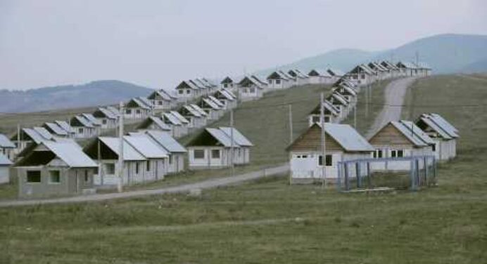 România Liberă: în 2009 guvernul a cheltuit un milion de dolari pentru un sat-fantomă